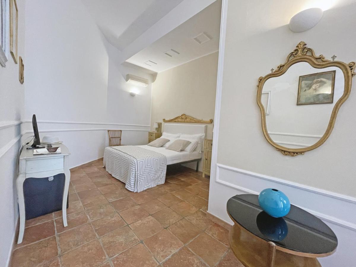 Usciglio Rooms Sanarica Exterior photo